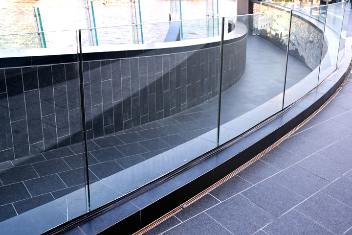 Adarra Cristaleria 01